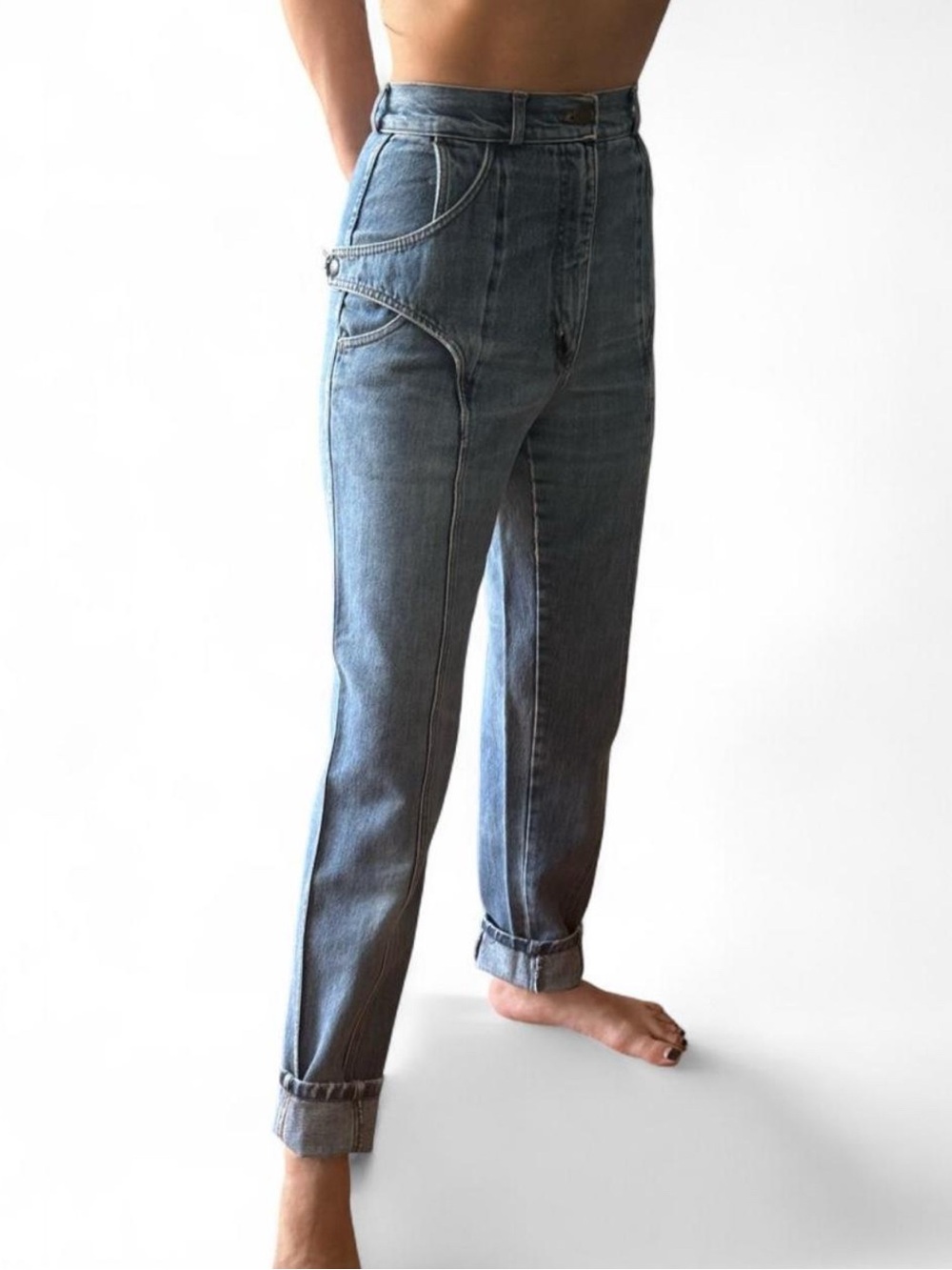 Vintage high waisted jeans with wrap around embellishment